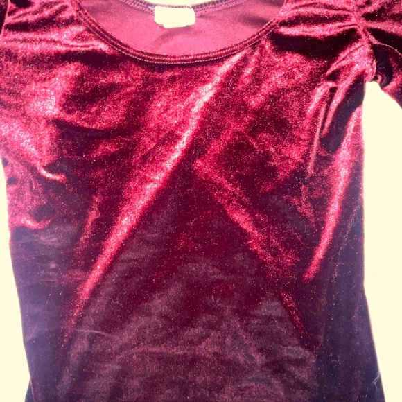Garage Burgundy Velvet Top - Picture 2 of 4